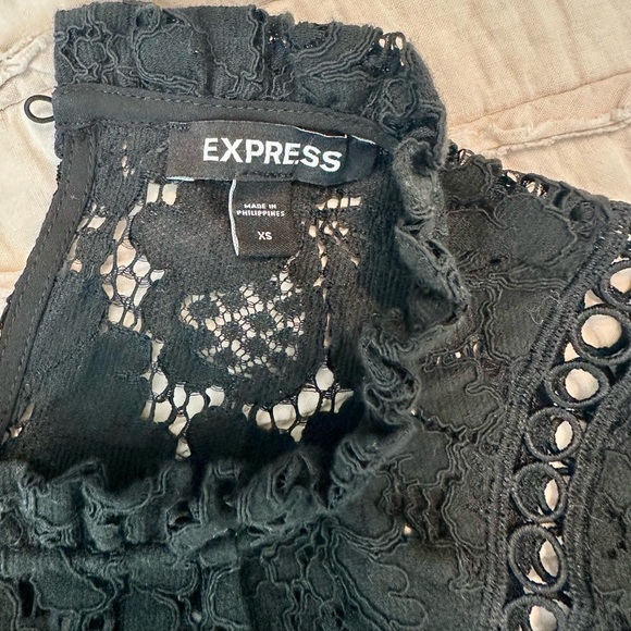 Express Long Puff Sleeve Lace Blouse Women’s Size XS - Picture 5 of 5